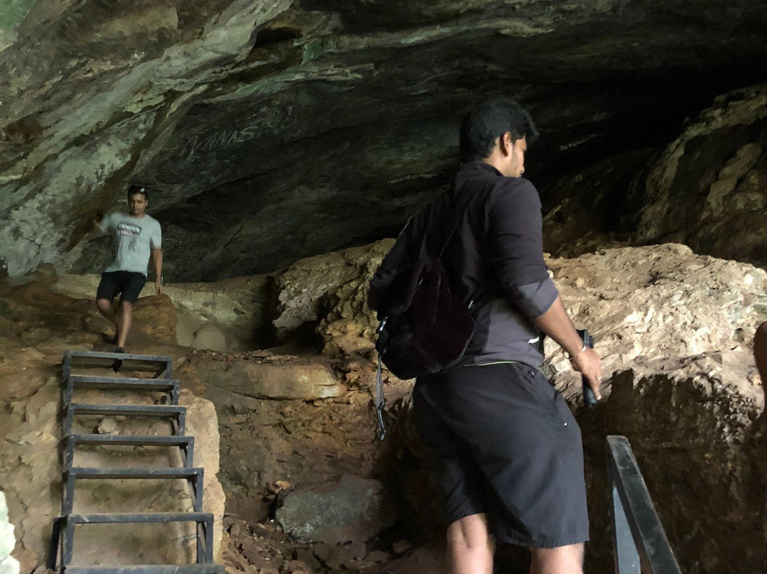 Ravana's Cave景点图片