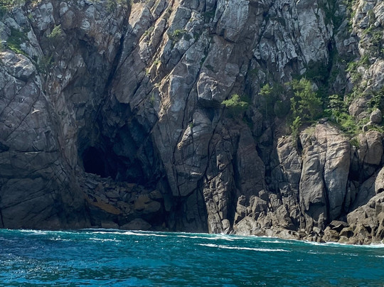 Embarcacao Valentyna-阿拉伊阿尔港必去景点