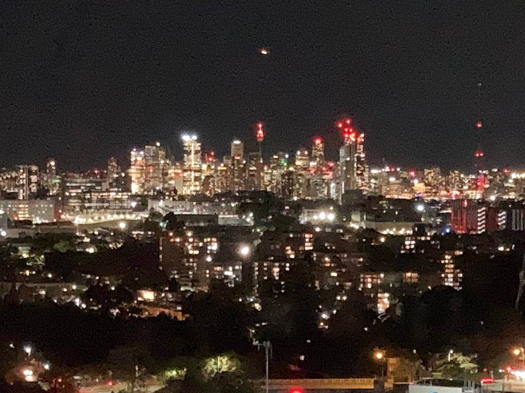 美利通套房酒店-车士活主图