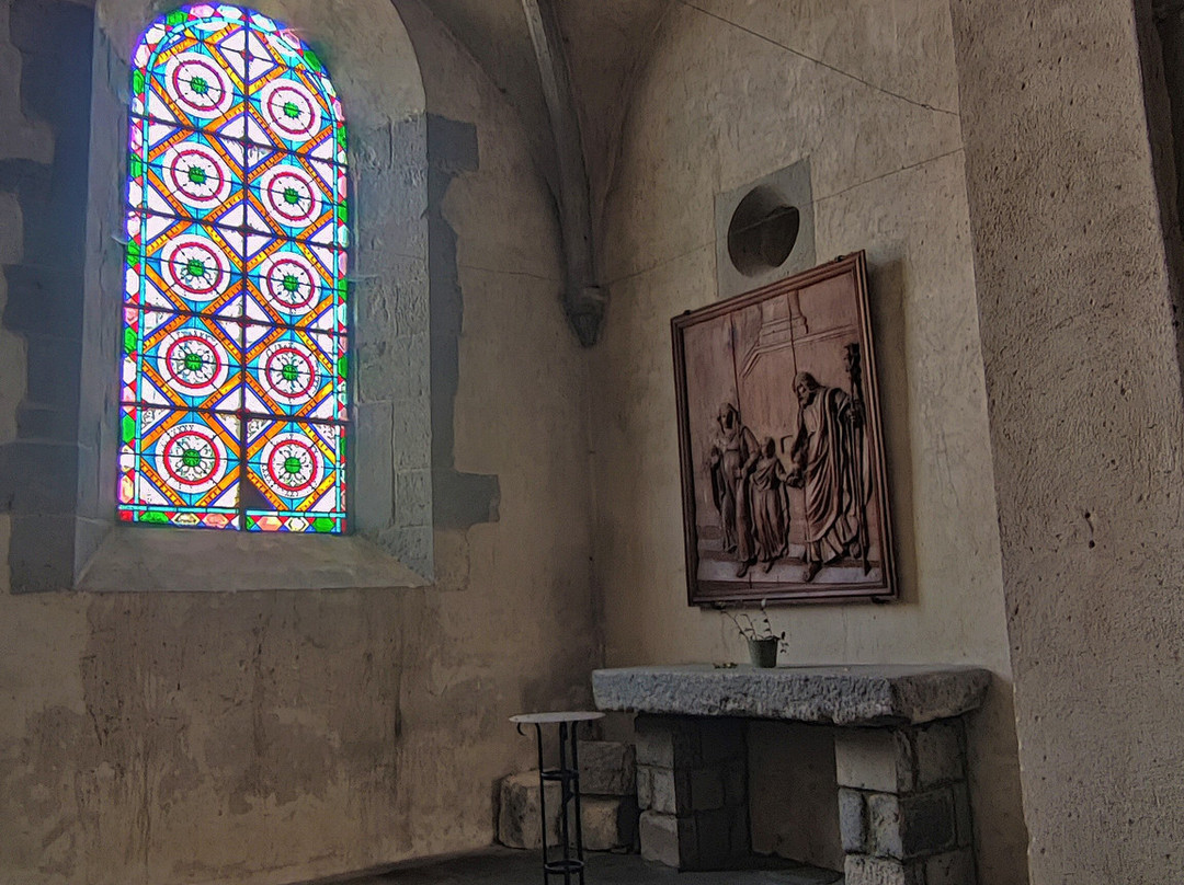 Église Saint-André-Besse-et-Saint-Anastaise必去景点