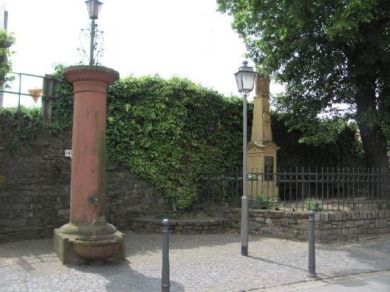 Strunk-Lorch必去景点