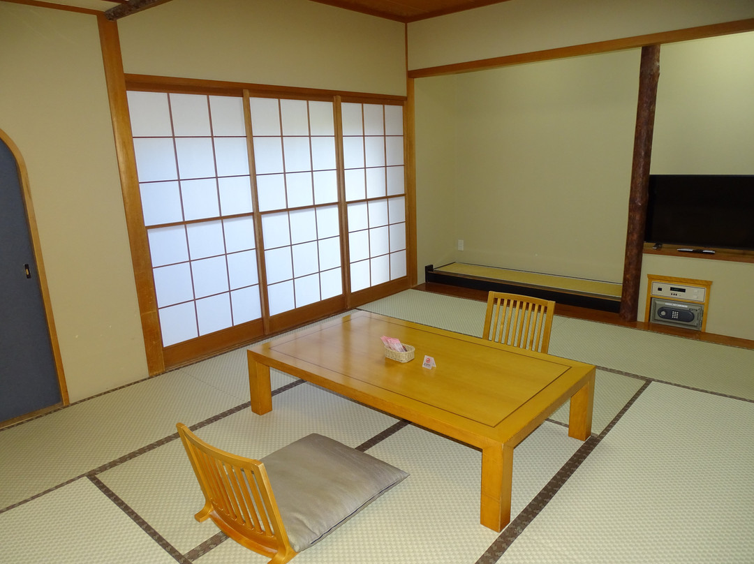 绿色广场酒店主图