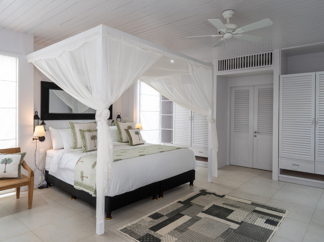 White Horse Resort主图