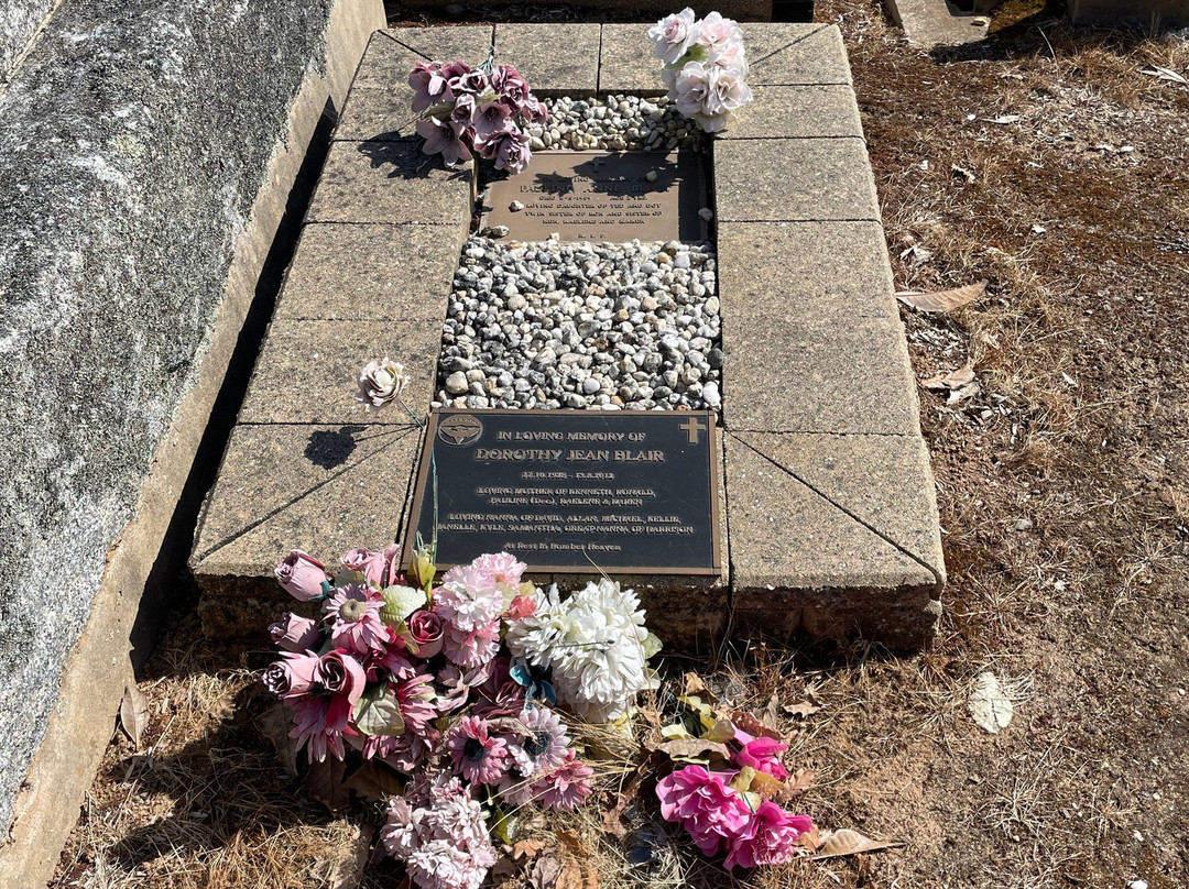 Corryong Cemetery-Corryong必去景点