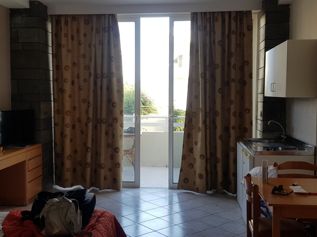 Poseidonia Hotel Apartments主图