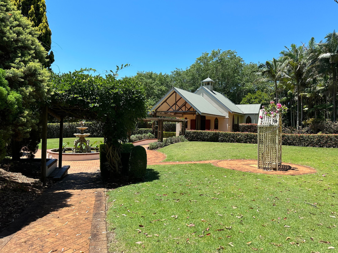 丹百林花园大酒店主图