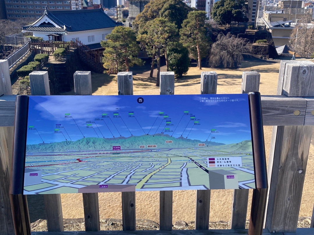 Maizuru Castle Park景点图片