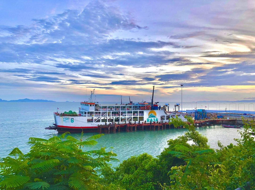 Raja Ferry Port-廊塞必去景点