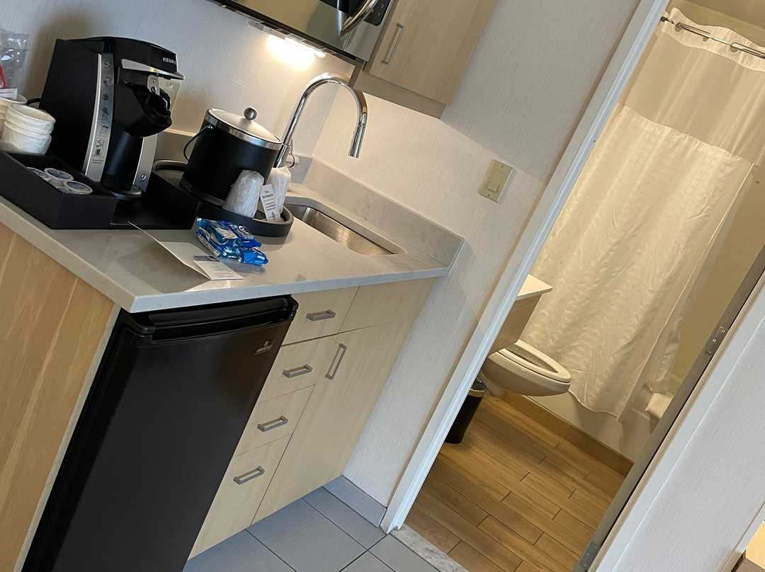 朗伍德疗养酒店