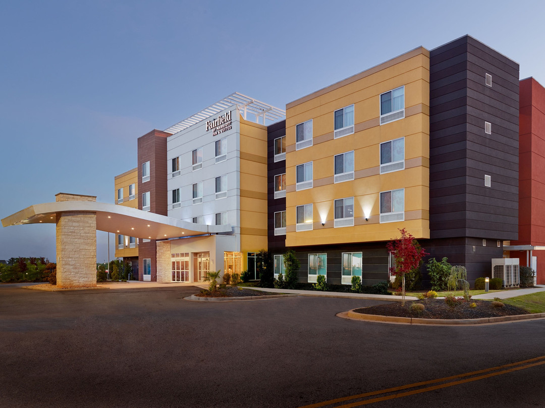 Fairfield by Marriott Inn & Suites Locust Grove I-75 South