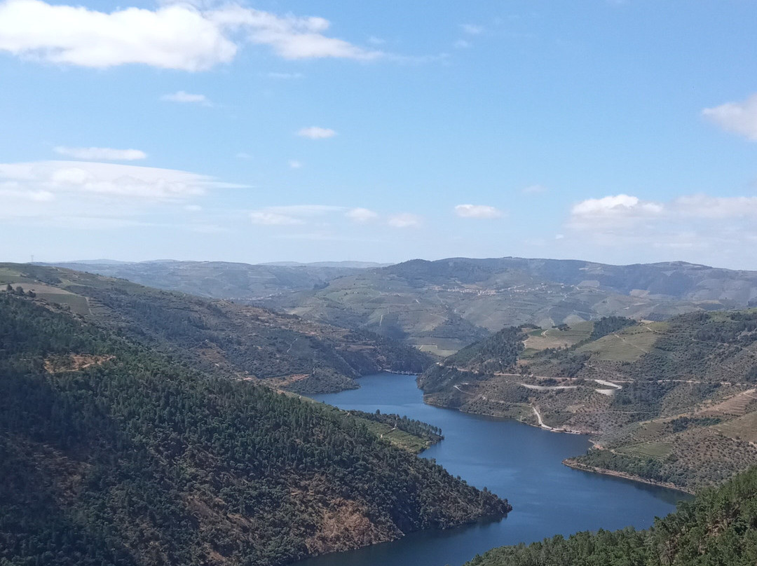 Miradouro Do Ujo景点图片