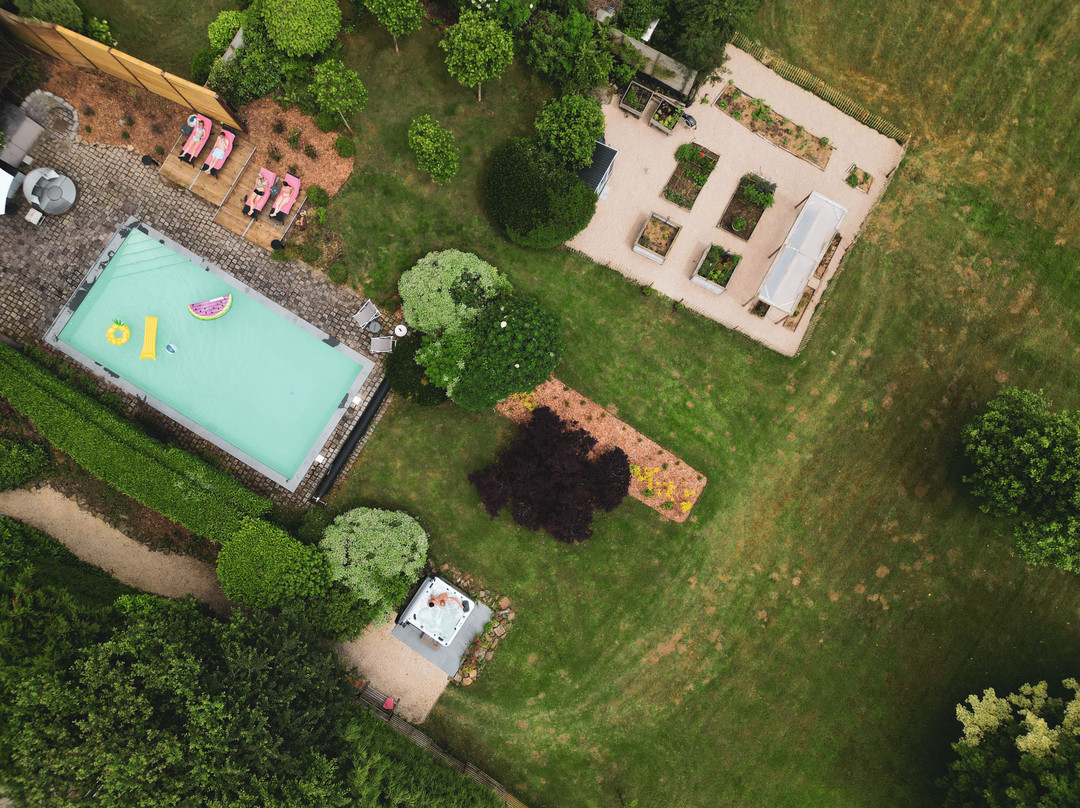 Paddock Lodge - Suites Wellness & Chambres d'hôtes