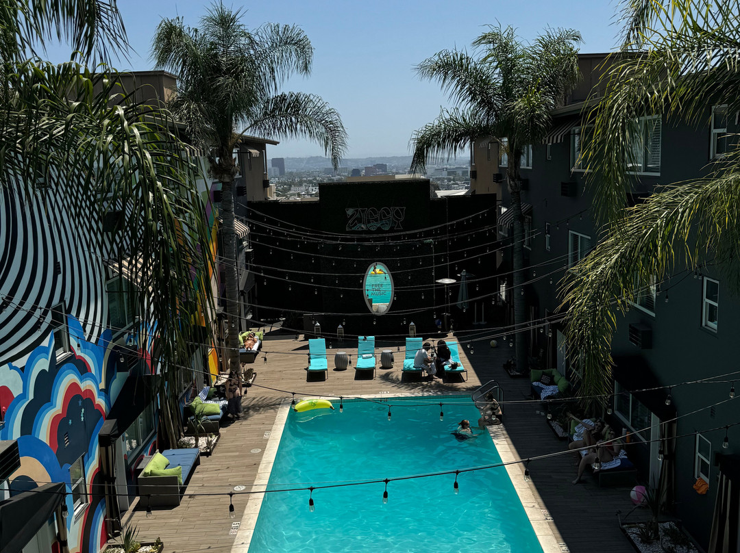 日落格拉夫顿酒店主图