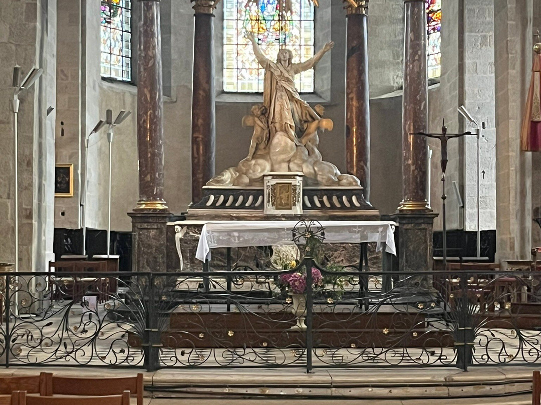 Basilique Notre-Dame d'Alençon-Alencon必去景点