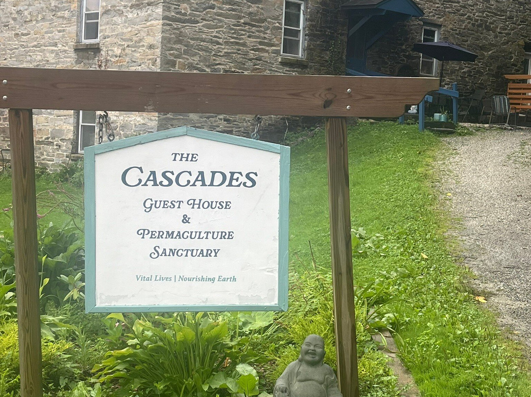 The Inn at Shaker Mill Falls主图