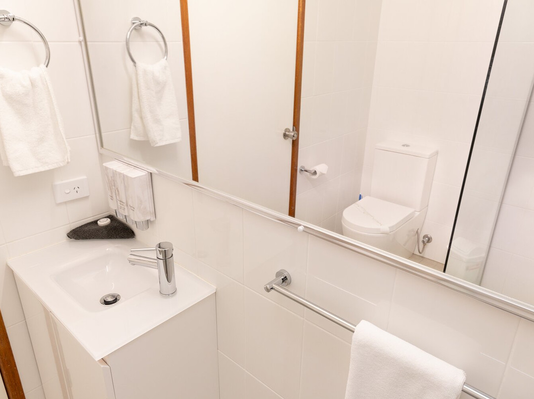 蓝宝石水域汽车旅馆主图