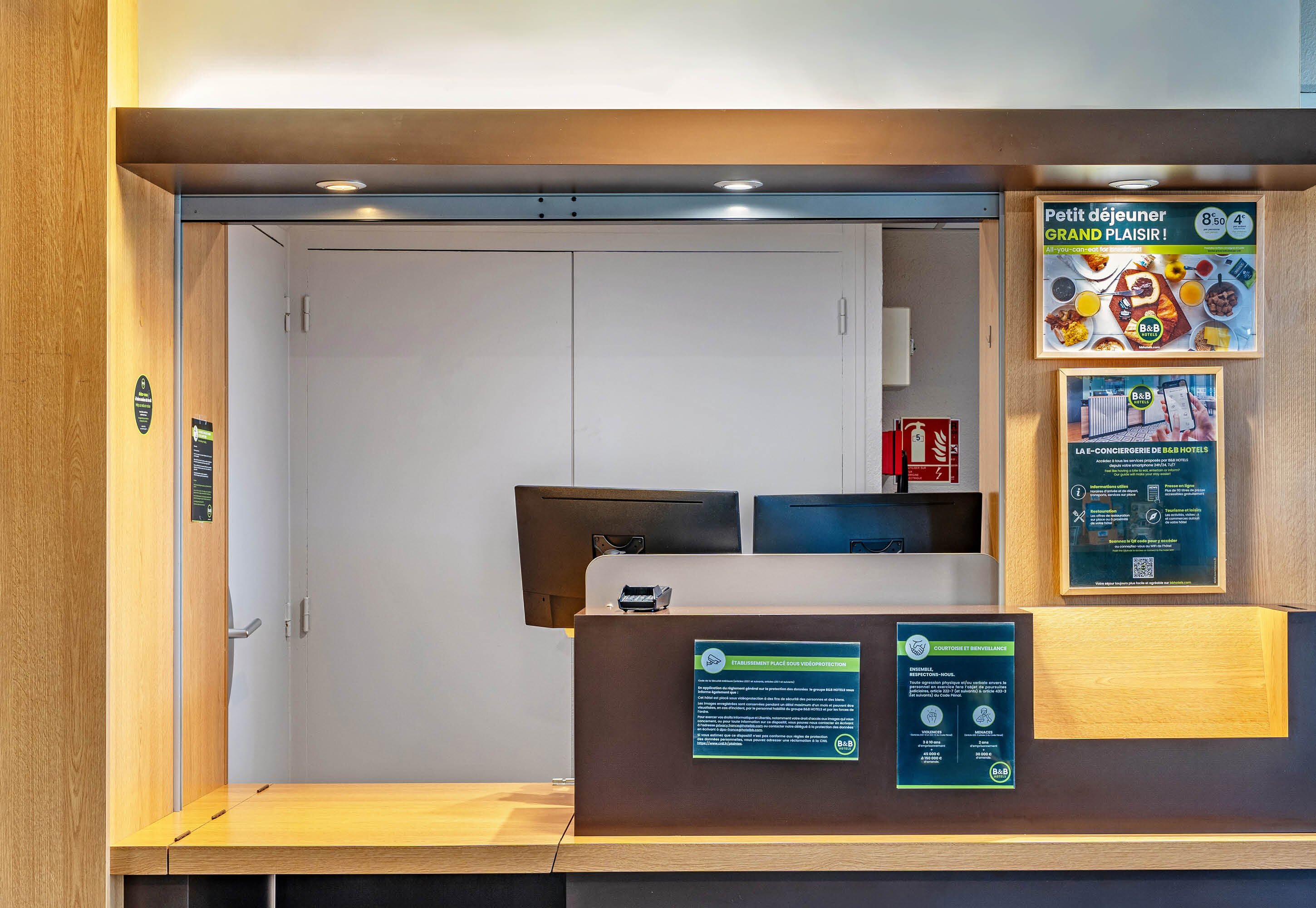 B&B HOTEL Quimper Nord Douarnenez-浴室