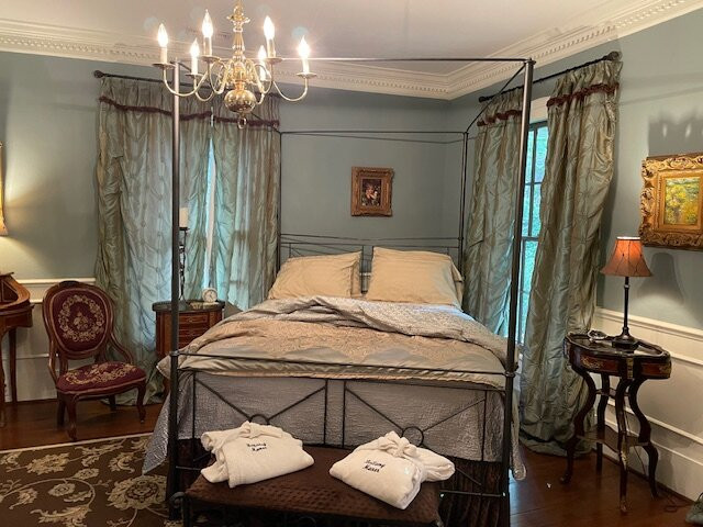 Bellamy Manor & Gardens Bed And Breakfast主图