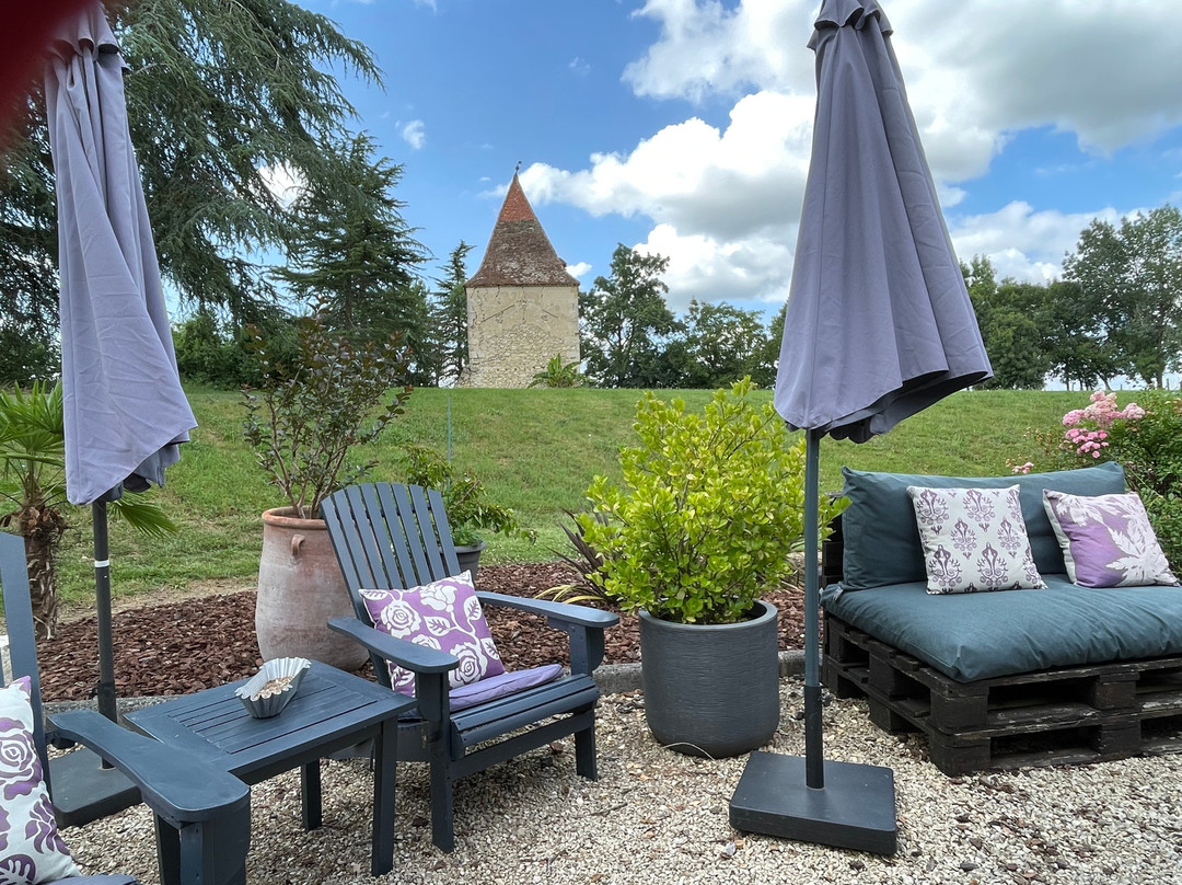Maison D'hôtes De Charme Les Bruhasses主图
