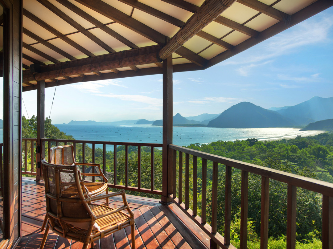 Sempiak Seaside Resort主图