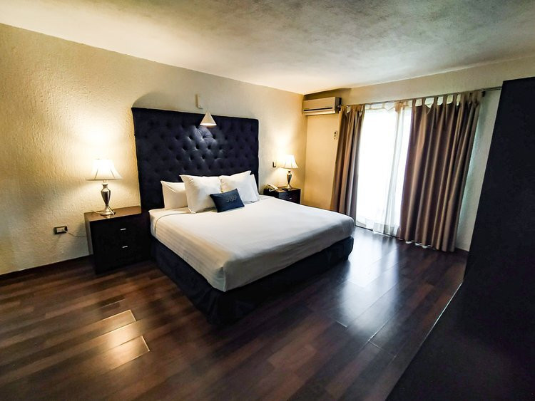 Gran Plaza Hotel & Convention Center主图