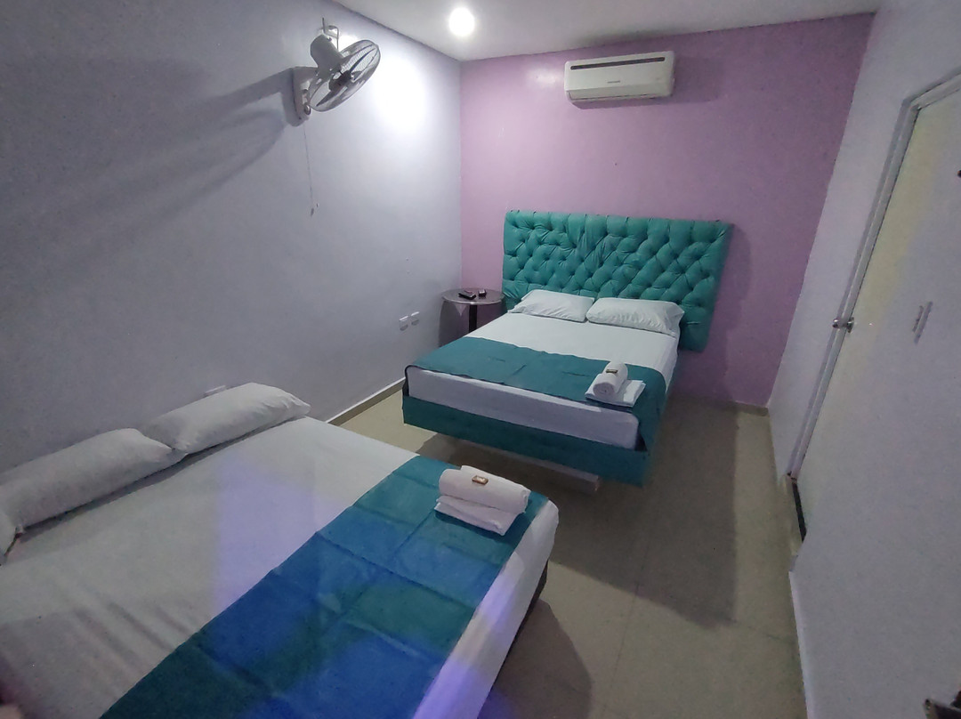 Hotel Topo Real主图