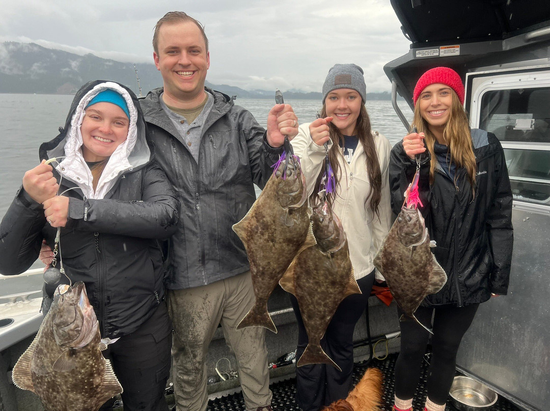 Hooked Adventures-胡纳必去景点