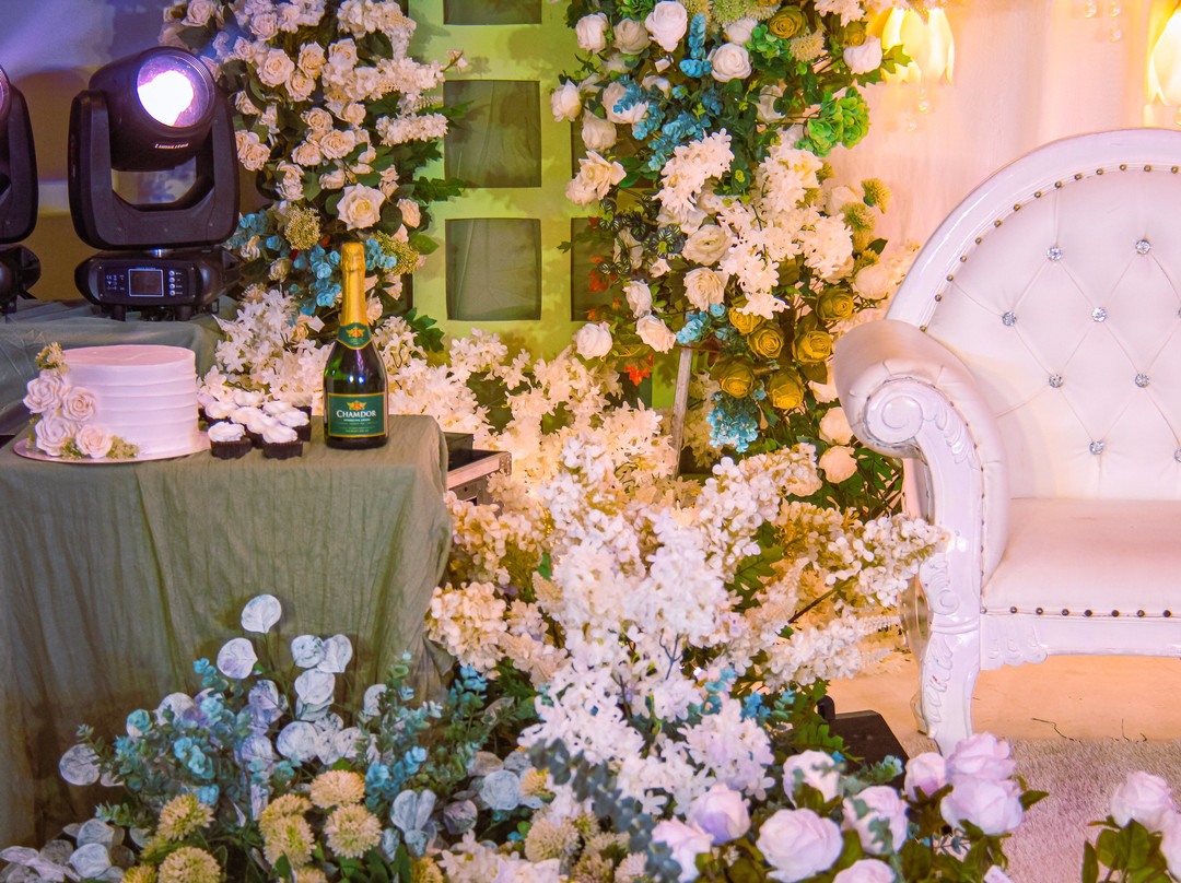 美丽登庭苑酒店主图