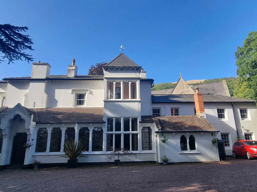 The Dell House主图