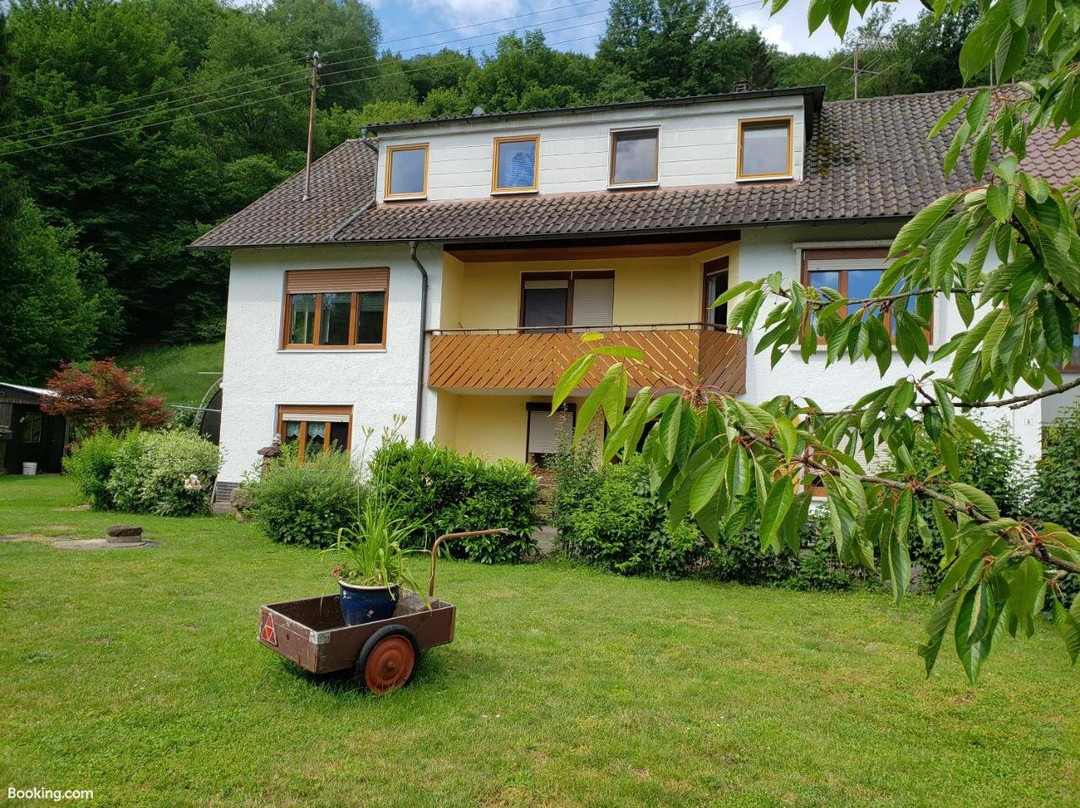 Ferienwohnung, Monteurwohnung - feel at home -
