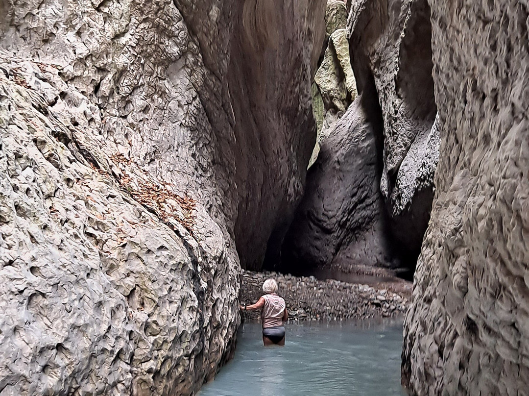 Kanioni I Holtes-Gramsh必去景点