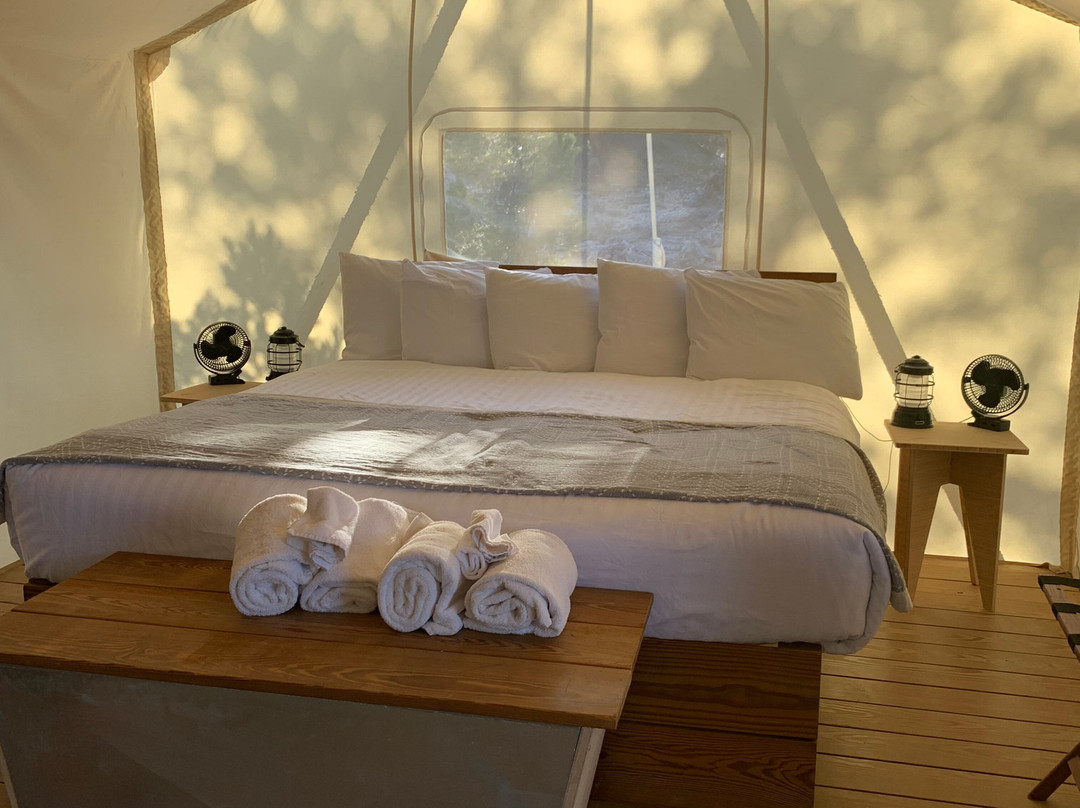 Under Canvas Bryce Canyon主图