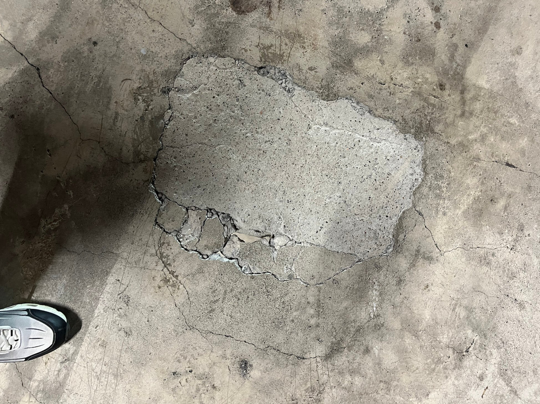 Centro Comercial Martiánez-德拉克鲁兹索尔港必去景点