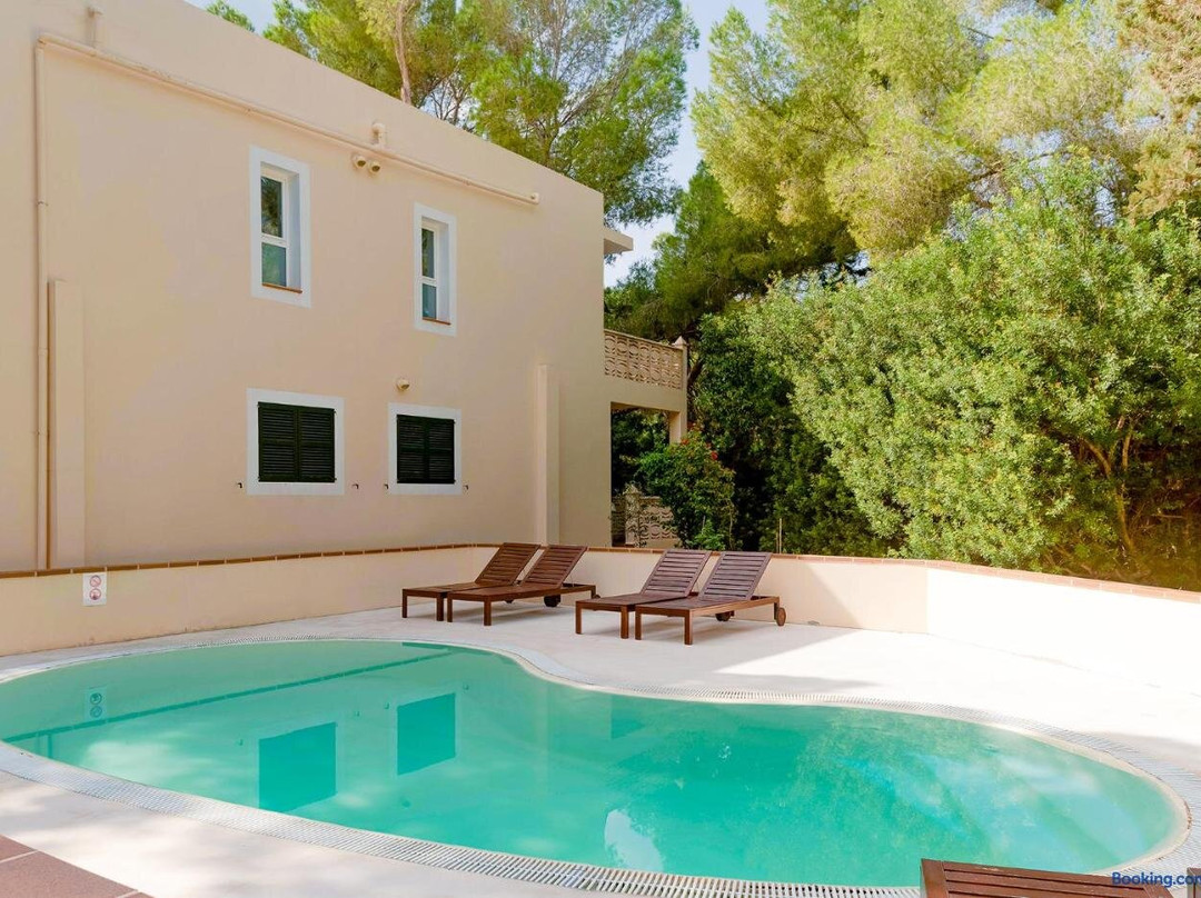 Apartamentos El Pino