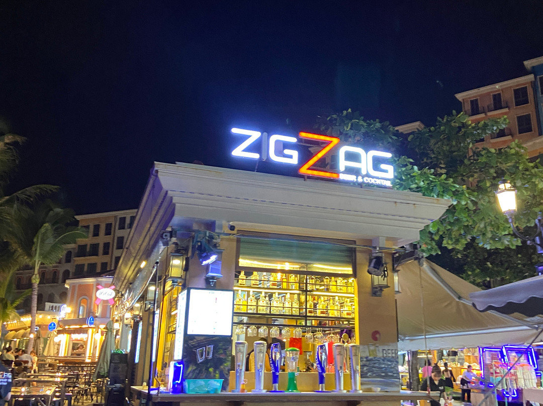 Zigzag Pub - An Thới