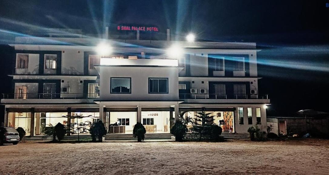 Bishal Palace hotel