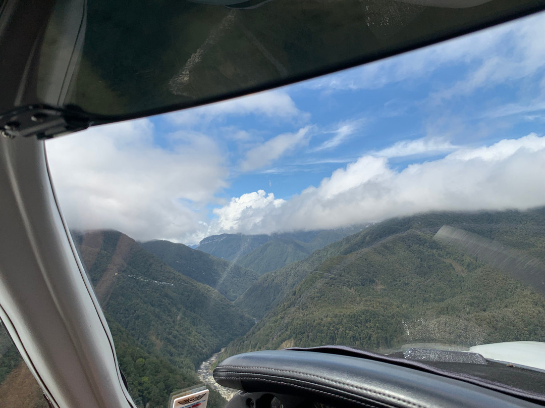 Golden Bay Air-塔卡卡必去景点