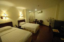 凤凰假日酒店主图