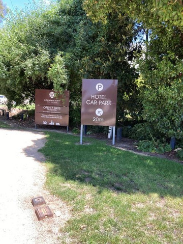 Mountain View Hotel主图