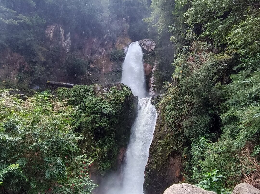 Cascada La Virgen景点图片