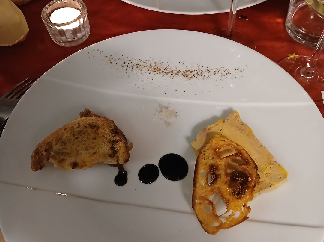 Hotel Restaurant La Dame Du Lac主图