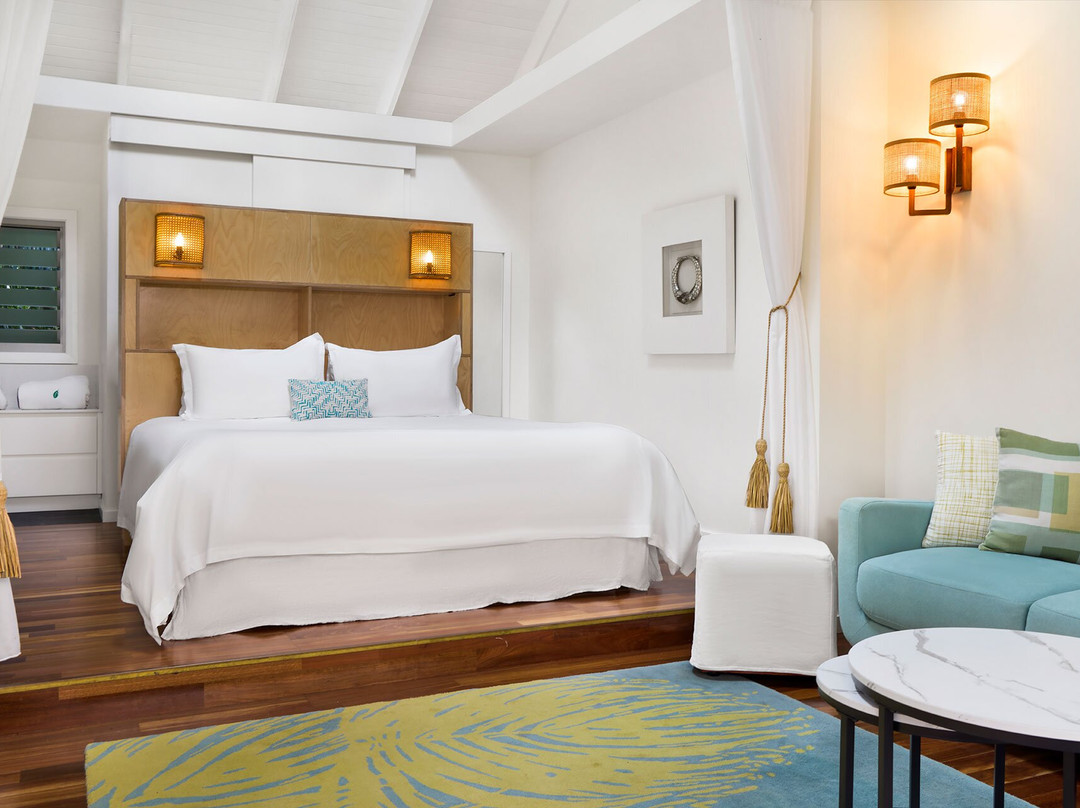 爱若吉拉度假酒店主图