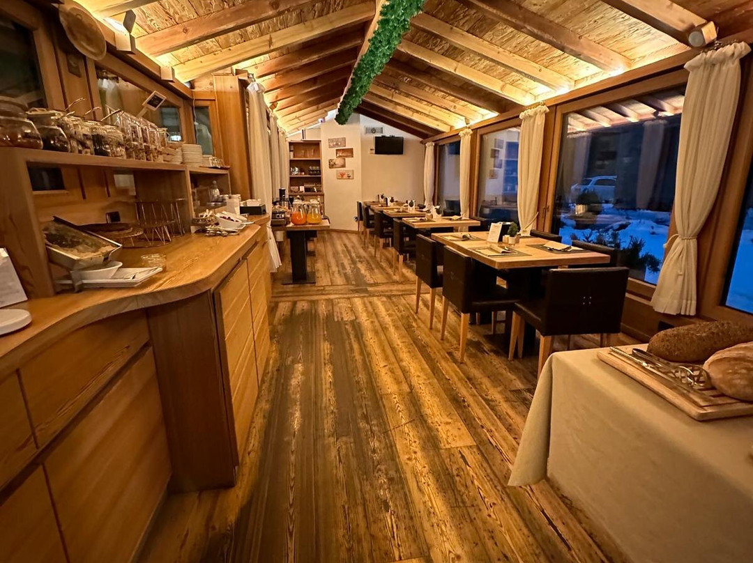 阿尔本小屋酒店主图