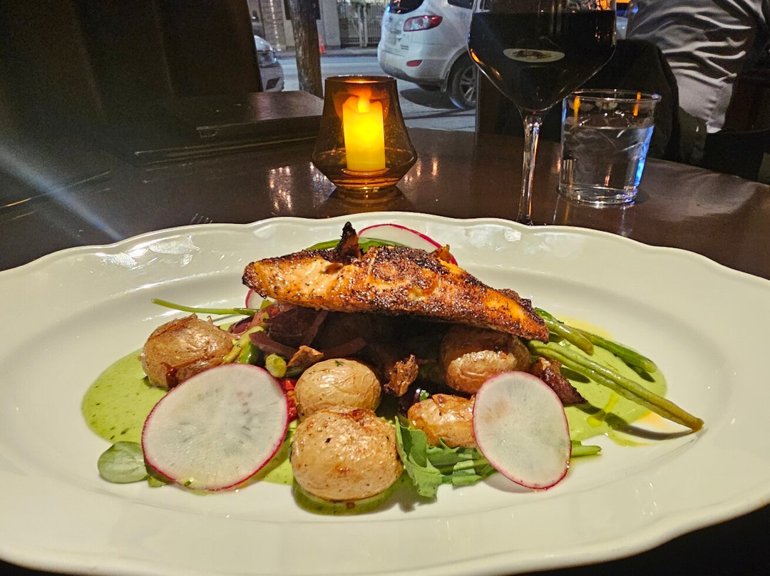 卡尔加里吉门酒店主图