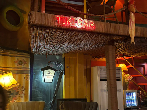Tiki Bar Tirana-地拉那必去景点
