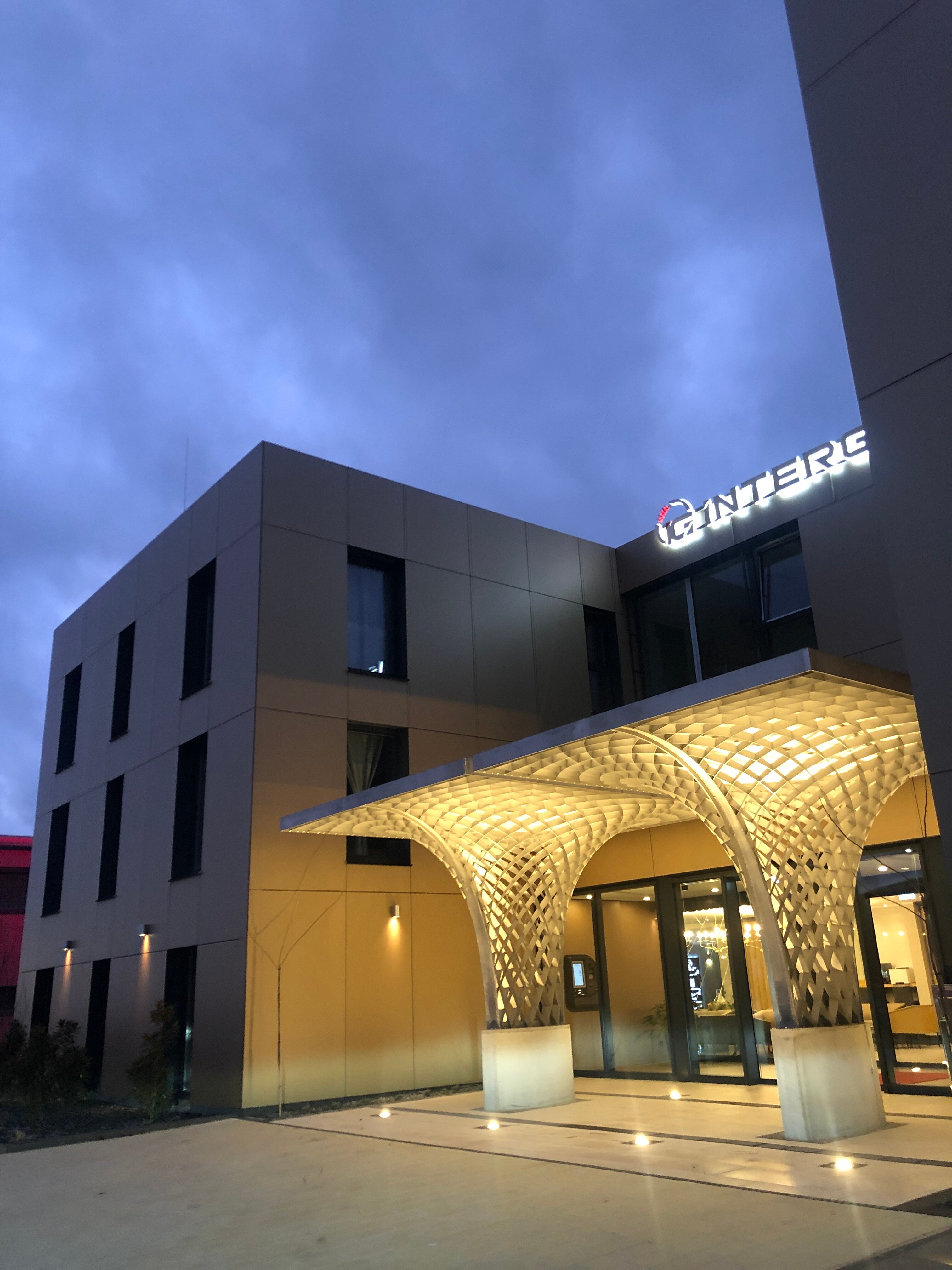 Intergroup Business And Design Hotel-官方