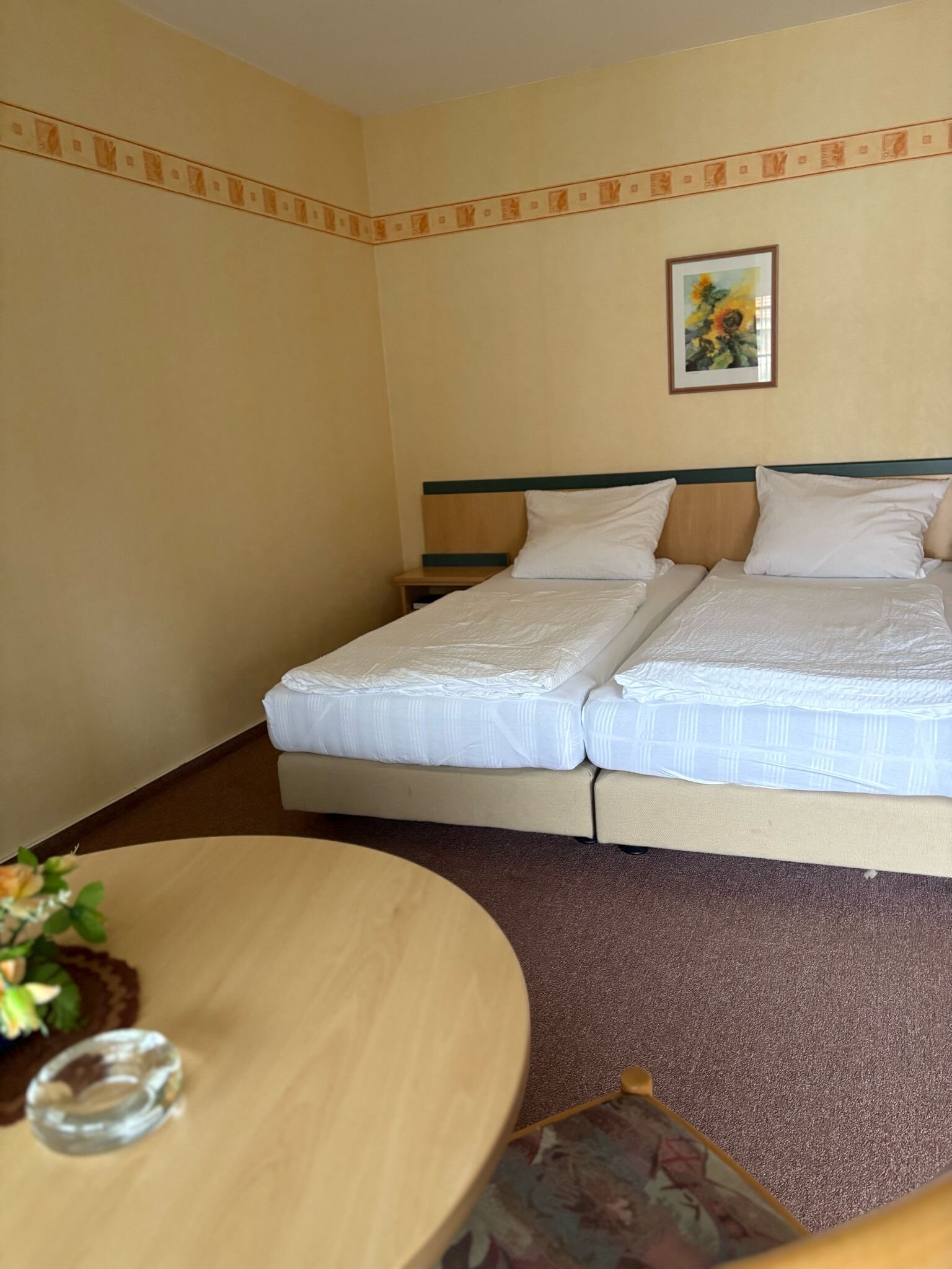Landhotel und Restaurant Lindengarten-官方