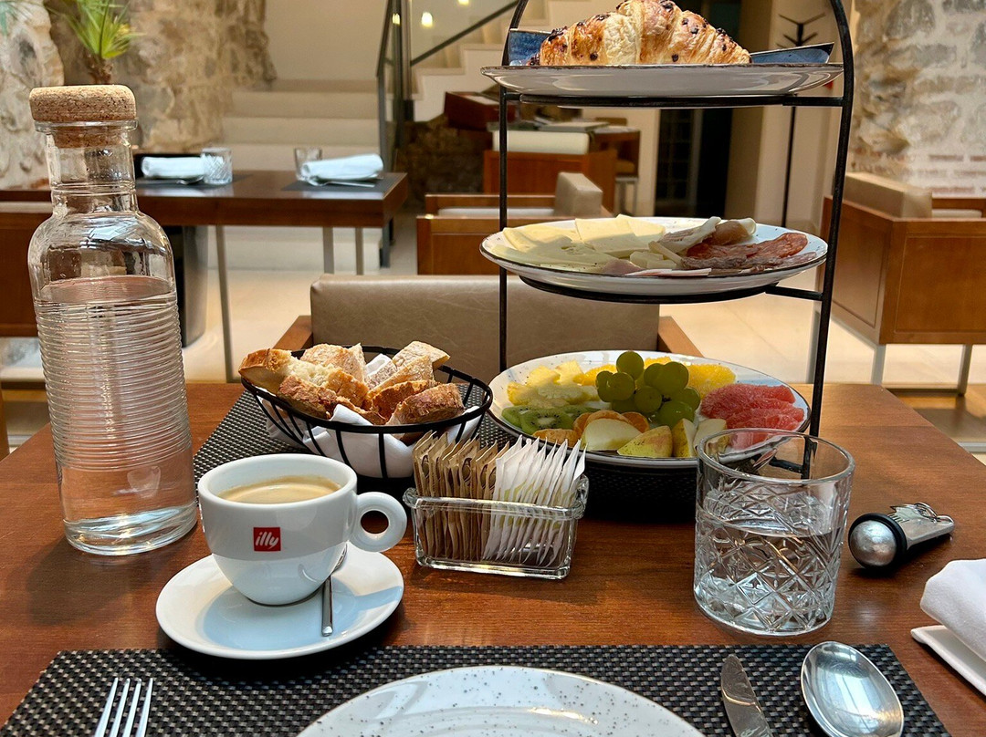 Hotel Vestibul Palace主图