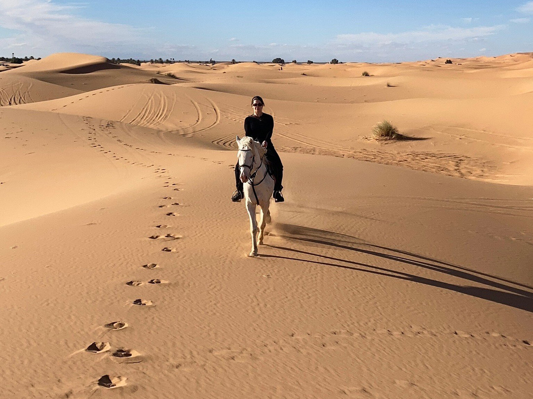 Merzouga Horse Riding-Hassilabied必去景点