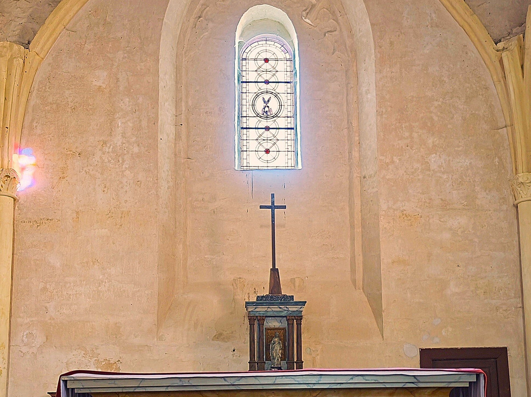 Eglise Saint-André-Blanzay sur Boutonne必去景点